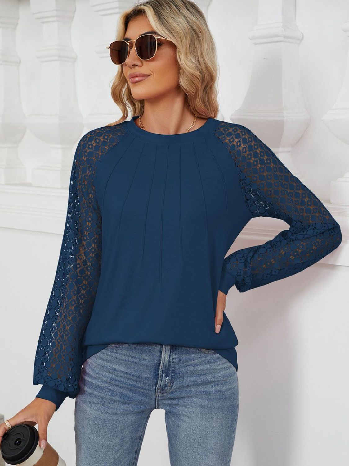 Round Neck Lace Long Sleeve Top