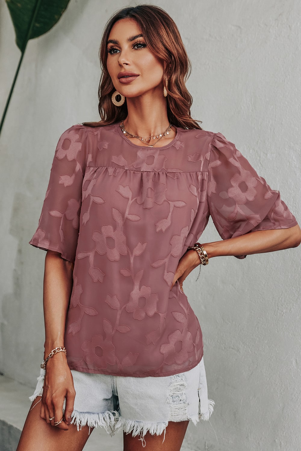 Applique Round Neck Half Sleeve Blouse